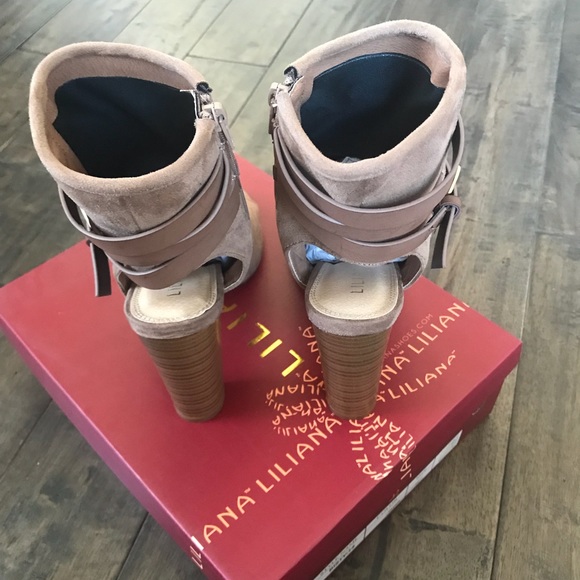 Taupe buckle open back chunky heel - Picture 4 of 4